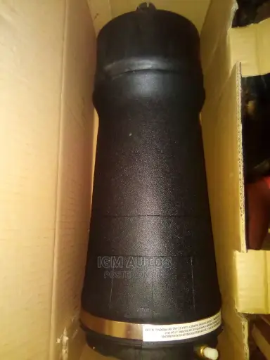 [LR044853] رانج روفر فوغ L405 2013 - 2018 بالون خلفي